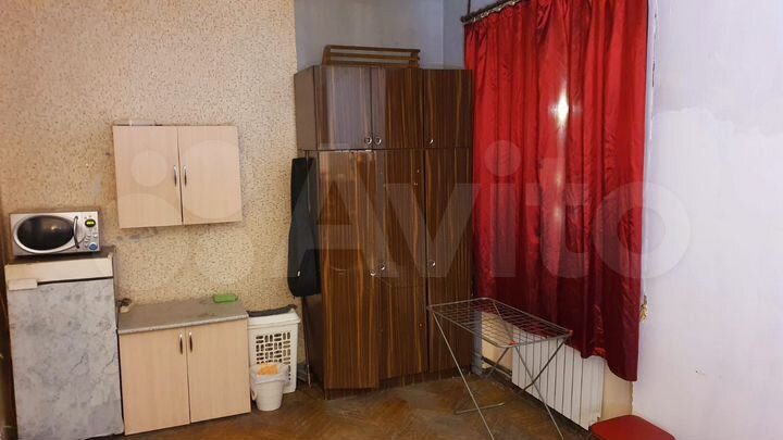 Комната 18,4 м² в 3-к., 2/4 эт.