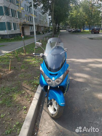 Максискутер Suzuki Skywave 400 SS (Burgman)