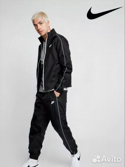 Спортивный костюм