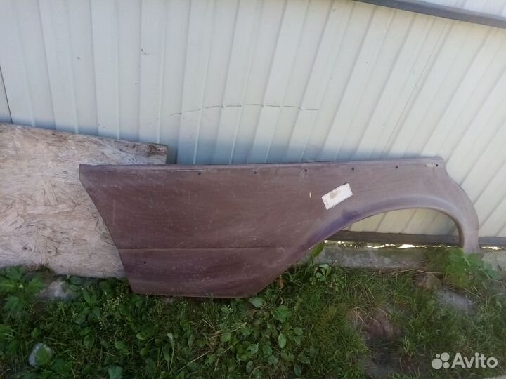 Крылья задние мерседес 123