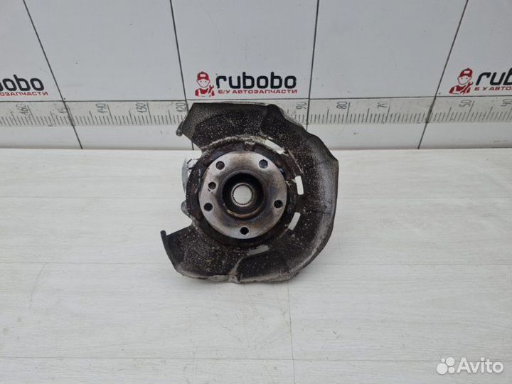 Кулак задний правый Bmw X5 E70 306D3 2009