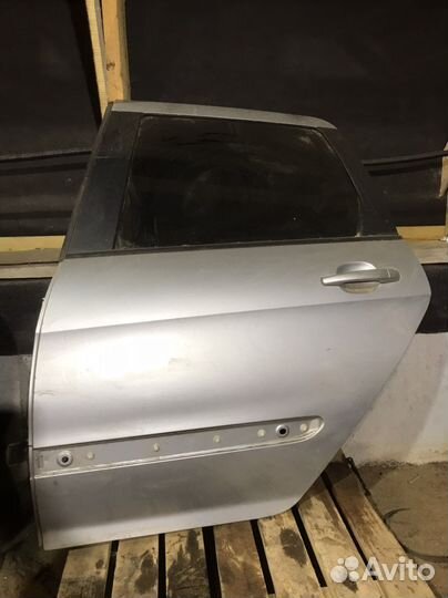 Дверь задняя Пежо 308 универсал