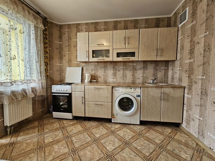 2-к. квартира, 48 м², 6/9 эт.