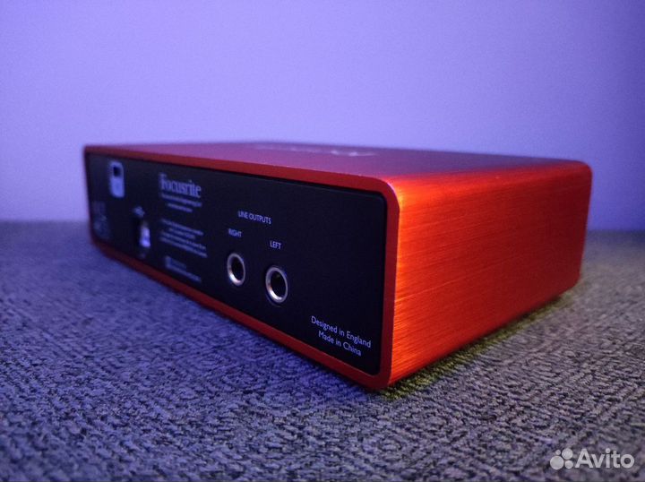 Focusrite Scarlett 2i2 2nd Gen