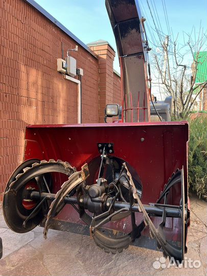 Снегоуборщик гусеничный honda hibrid HS980 I