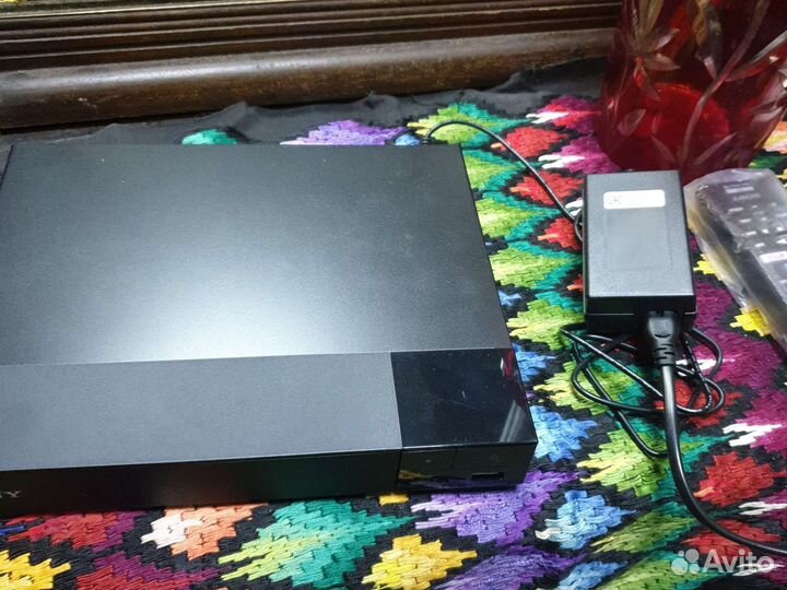 Blu ray плеер sony BDP-S1700