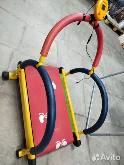 Детская беговая дорожка