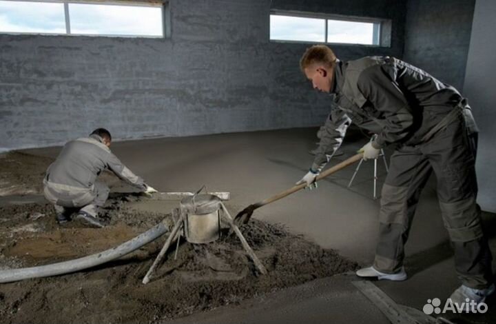 Полусухая стяжка полов в офисе