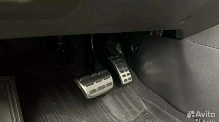 Крутилки печки и накладки на педали Polo,Rio,Solar