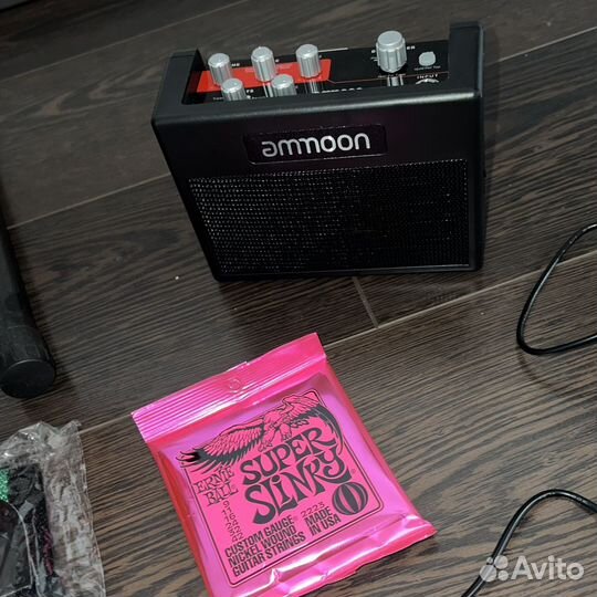 Электрогитара с комбиком