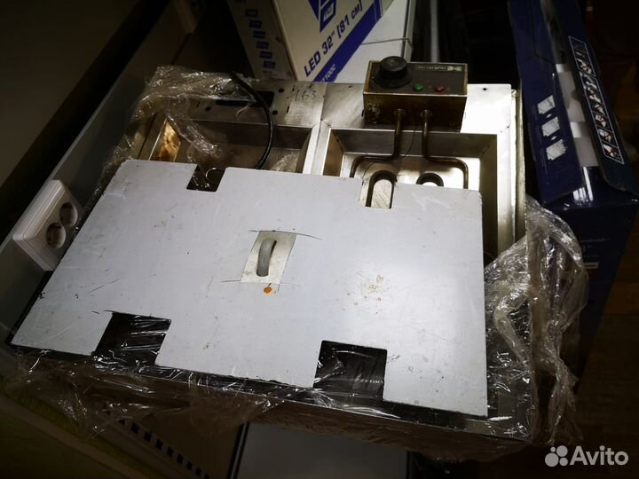 Гриль лавовый Hurakan HKN-140D