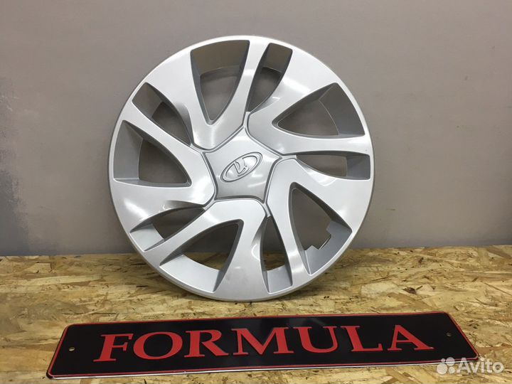 Колпак колеса гранта