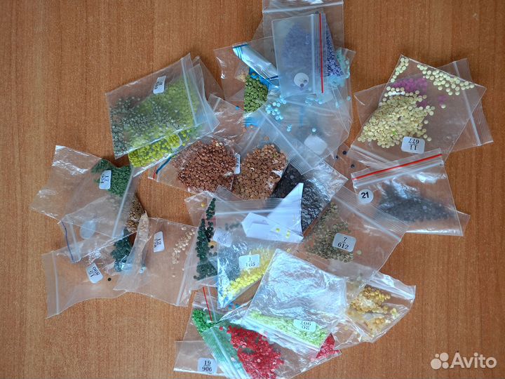 Остатки от трёх больших алмазных мозаик