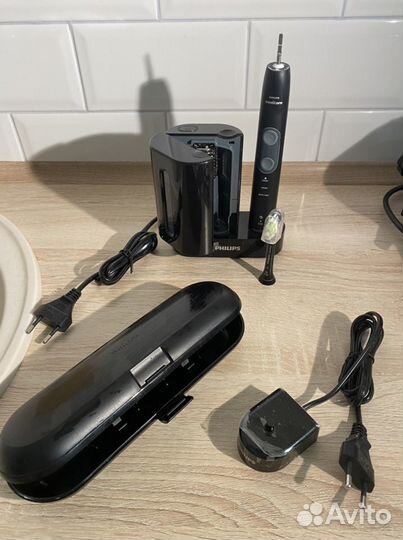 Электрическая зубная щетка philips sonicare