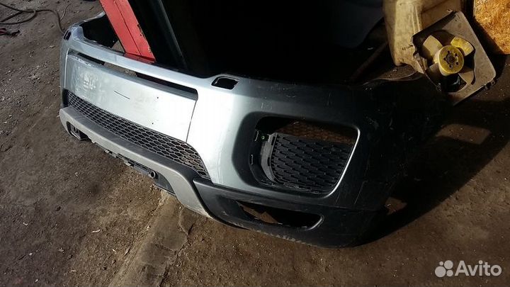 Бампер передний Range Rover Evoque 2013