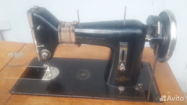 Швейная машина textima