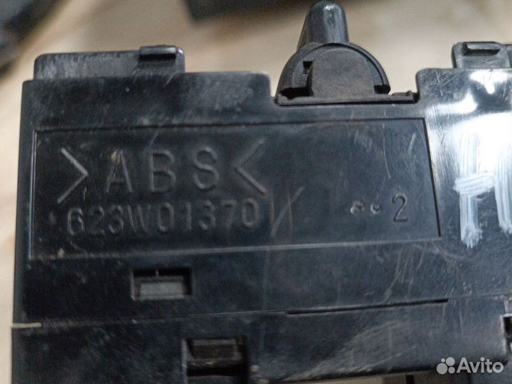 Блок кнопок электростеклоподъёмников daewoo nexia