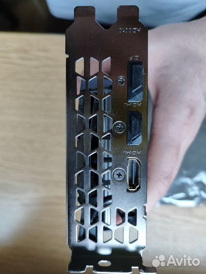 Видеокарта GTX 1650 4gb