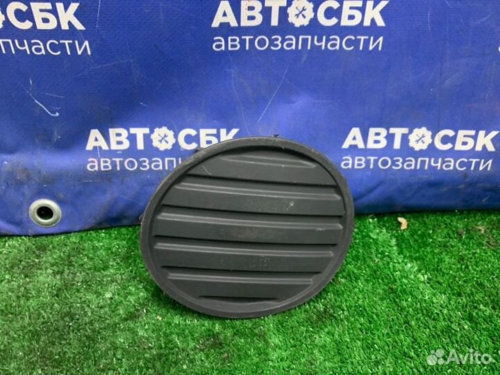 Заглушка противотуманки передняя правая Nissan Ad