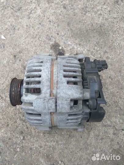 Генератор на Опель Корса D 2008 год