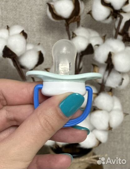 Соска пустышка avent 0-6 месяцев