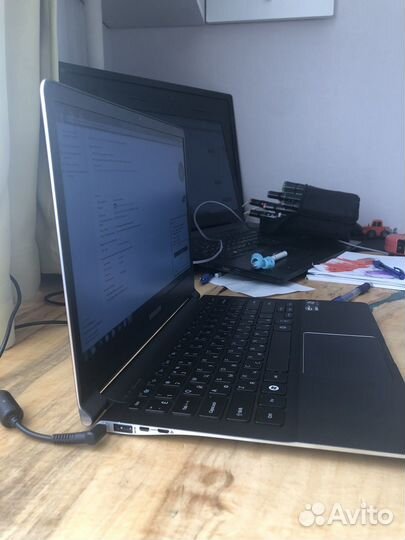 Ноутбук тонкий Samsung NX900X3C-A02 новый