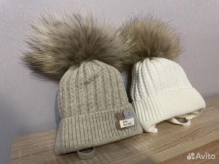 Шапка зимняя с мехом енота