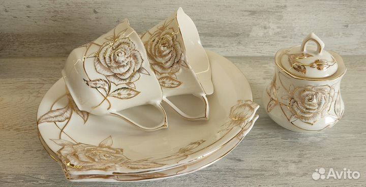 Набор столовой посуды