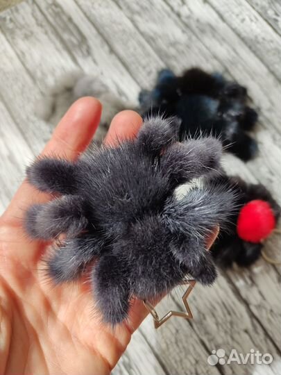 Брелок из натуральной норки