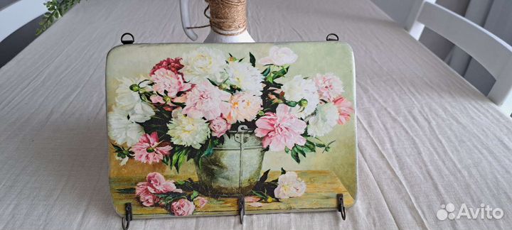 Подарок на новоселье вешалка ключница подруге маме