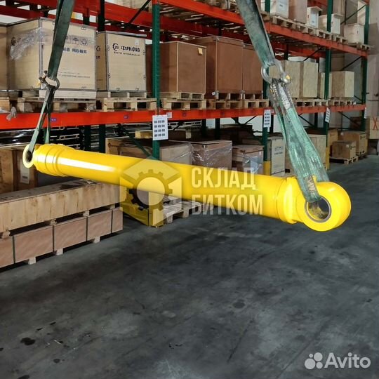 Гидроцилиндр стрелы Komatsu PC230-7