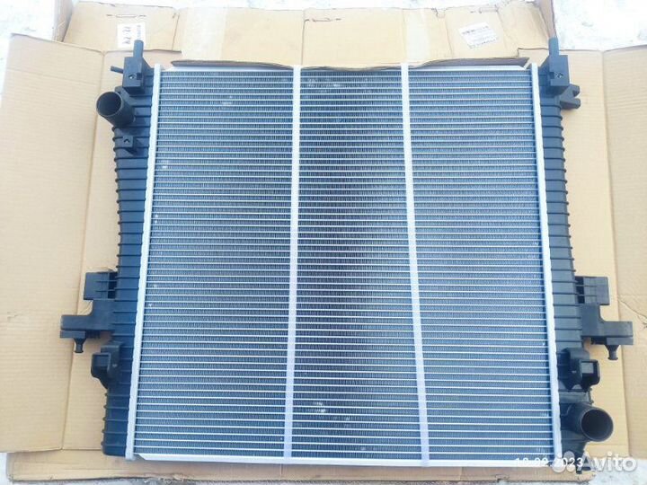 Радиатор охлаждения двигателя Haval H9 2009-2015