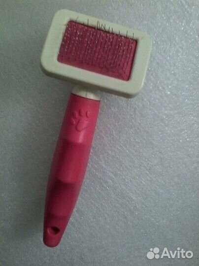 Расческа,перчатка-чесалка, пилочка для животных