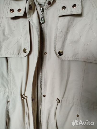 Куртка-плащ женский 48-50 б/у в отличном состоянии