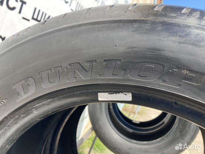 Dunlop SP Sport Maxx 235/55 R17