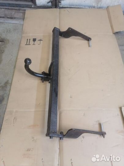 Фаркоп на renault logan