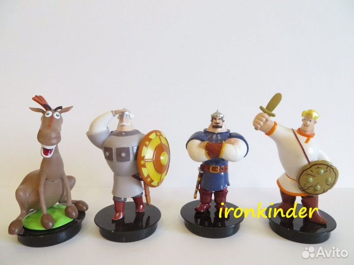 Игрушки на пробках из к/т. Три Богатыря Ход Конем