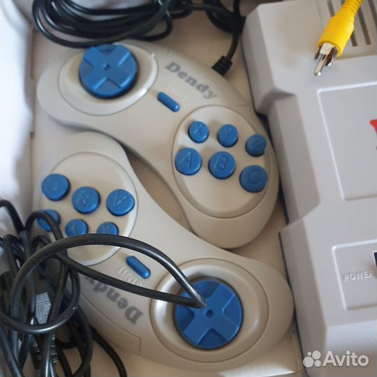Приставка Dendy Junior 300 игр