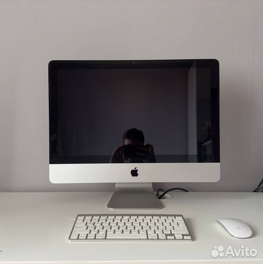 iMac (21.5-inch, Mid 2011)