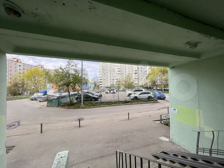 Машиноместо, 12 м²