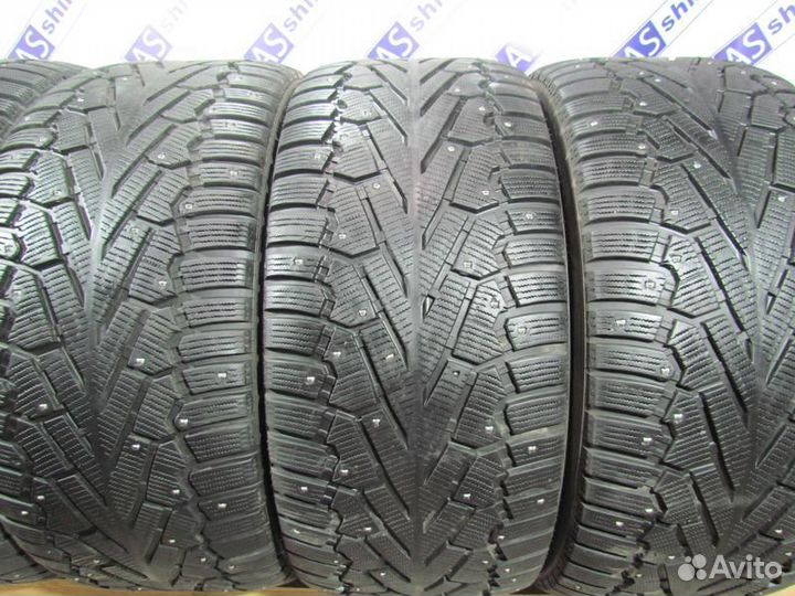 Pirelli Ice Zero 295/40 R21 96R