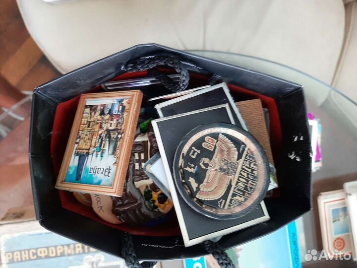 Магниты на холодильник