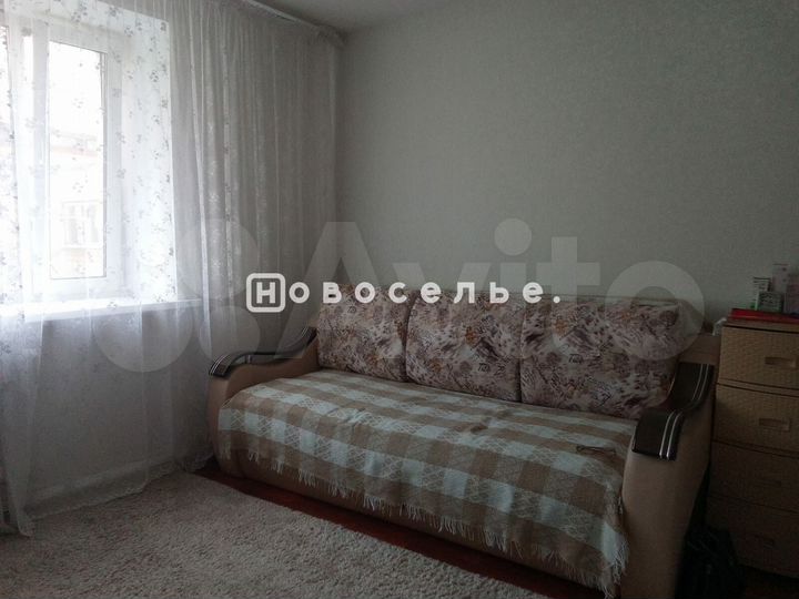 Комната 16 м² в 4-к., 5/5 эт.