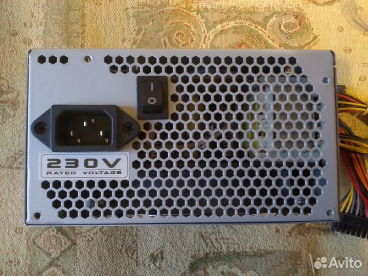 Блок питания для компьютера Real Power 550w