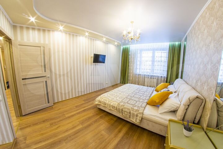 2-к. квартира, 60 м², 4/15 эт.