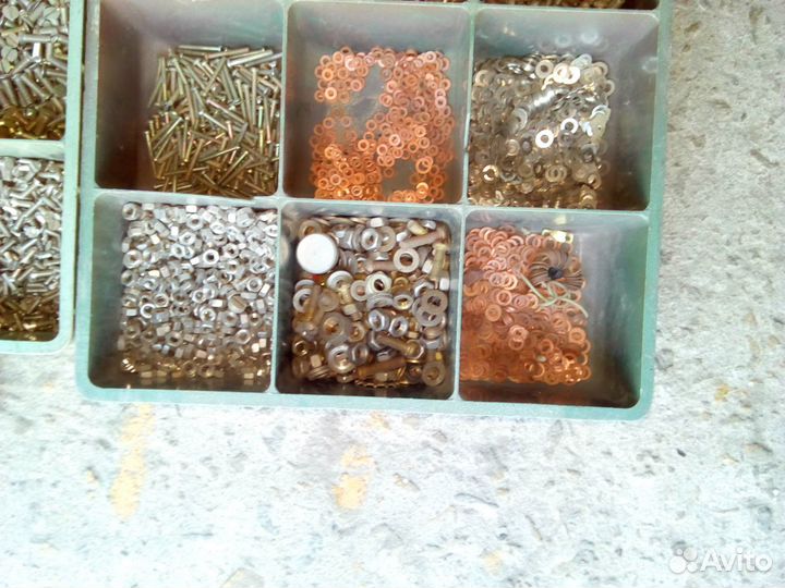 Нержавеющий крепеж, медный. Шайбы, гайки, болты