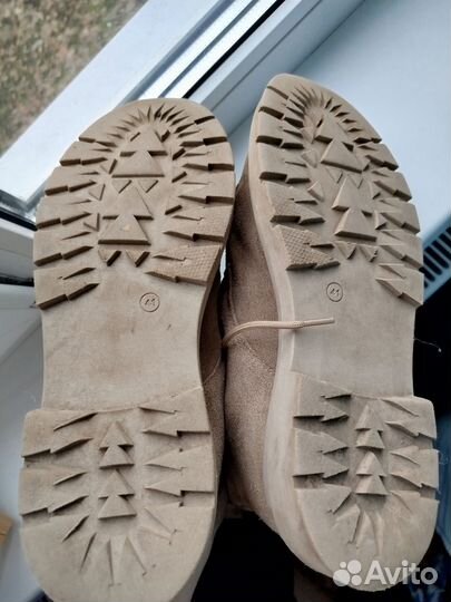 Ботинки демисезонные женские р 41