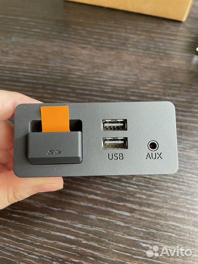 Блок мультимедиа USB AUX хаб Mazda 6