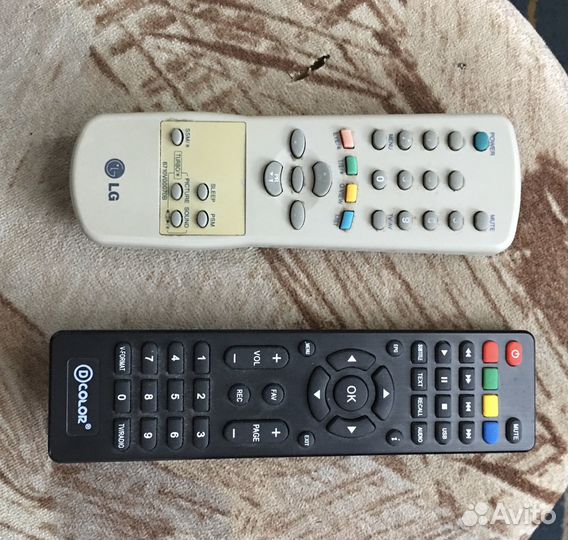 Телевизор б/у LG с приставкой DVB T2 Color