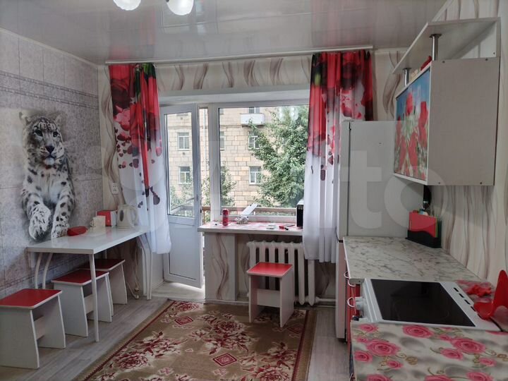 Комната 22 м² в 2-к., 3/5 эт.